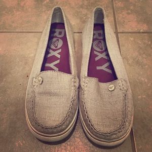 Roxy Silver Gray Boat-like Flats